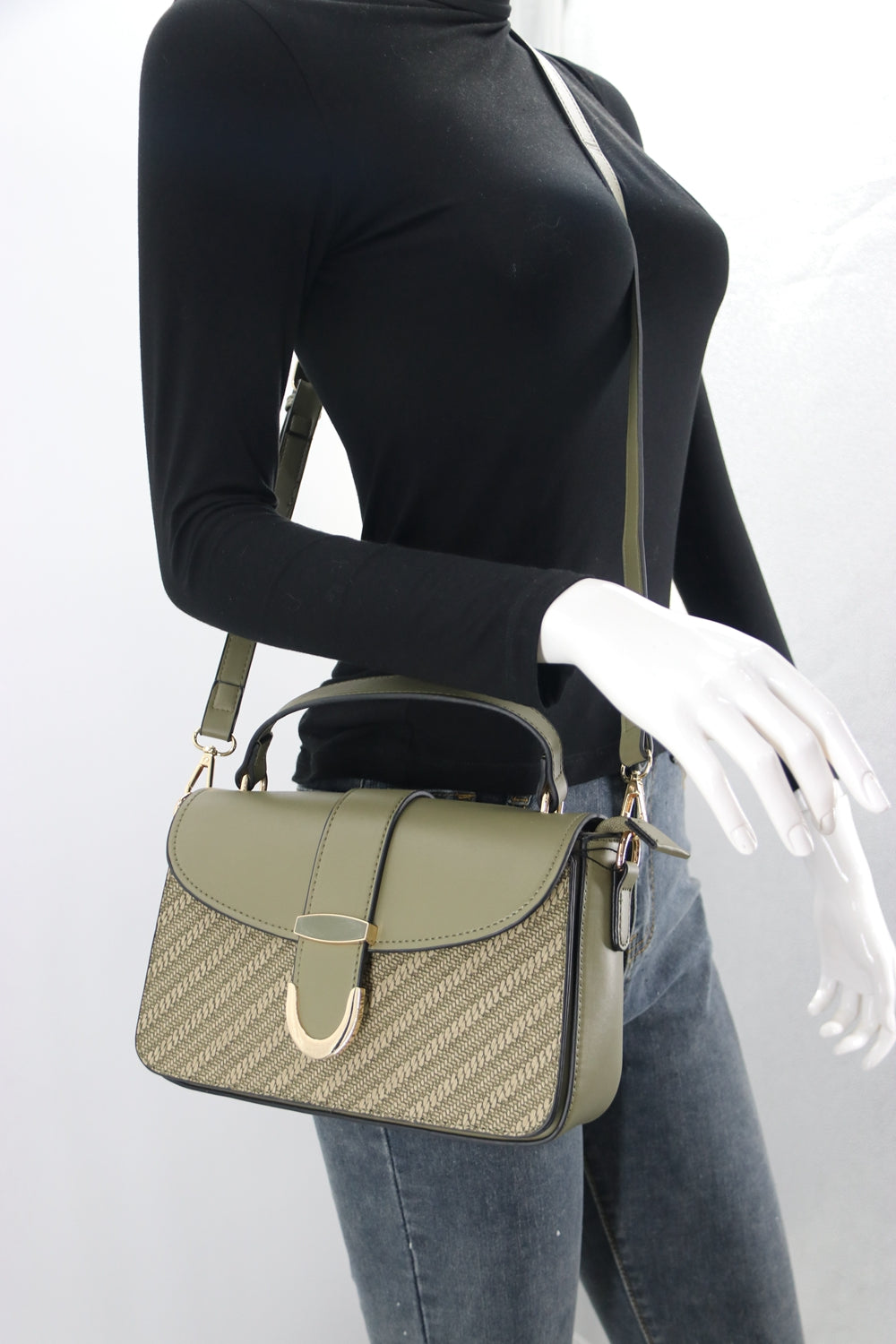 Crossbody C1974
