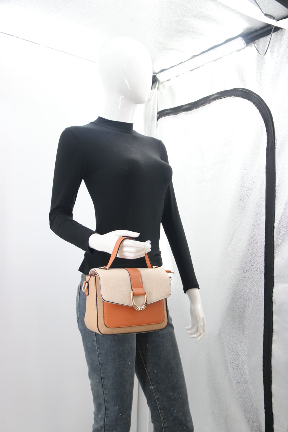 Crossbody C2071