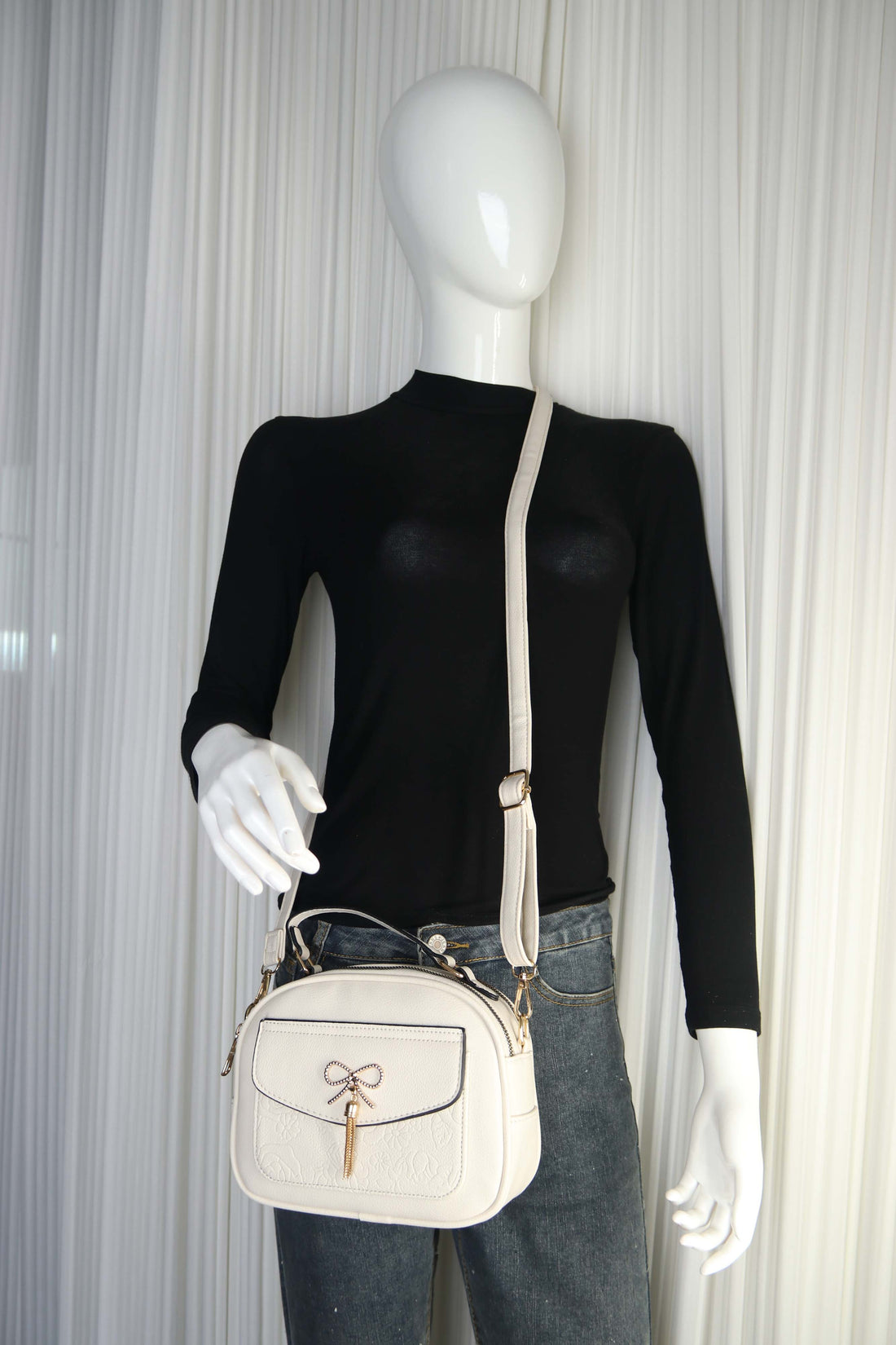 Crossbody C2370