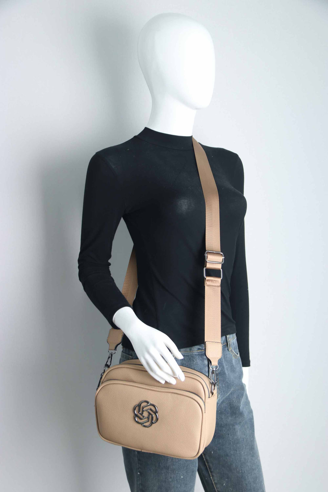 Crossbody C2389
