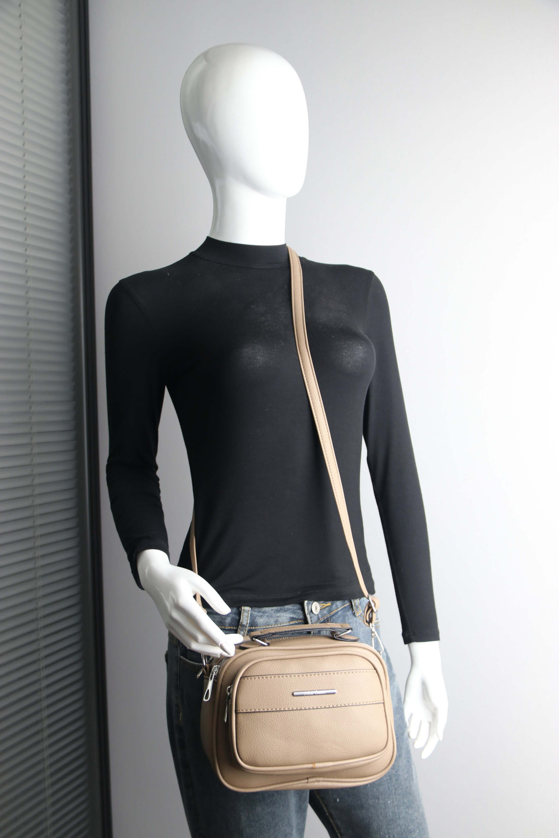 Crossbody C2482